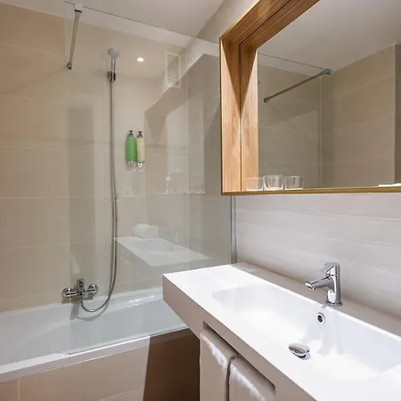 Intelier Orange 4* Benicassim