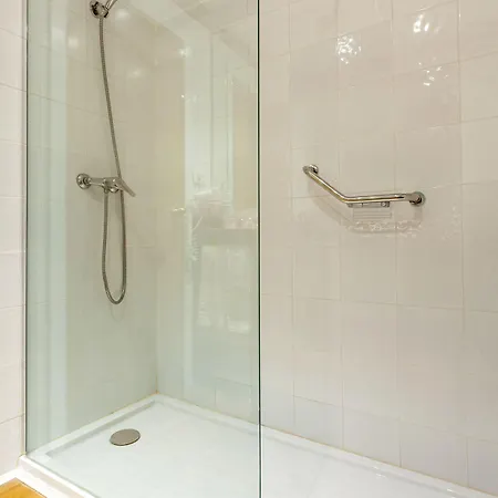 Intelier Orange Hotel