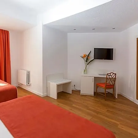 Intelier Orange 4* Benicàssim