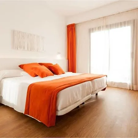 Intelier Orange 4*