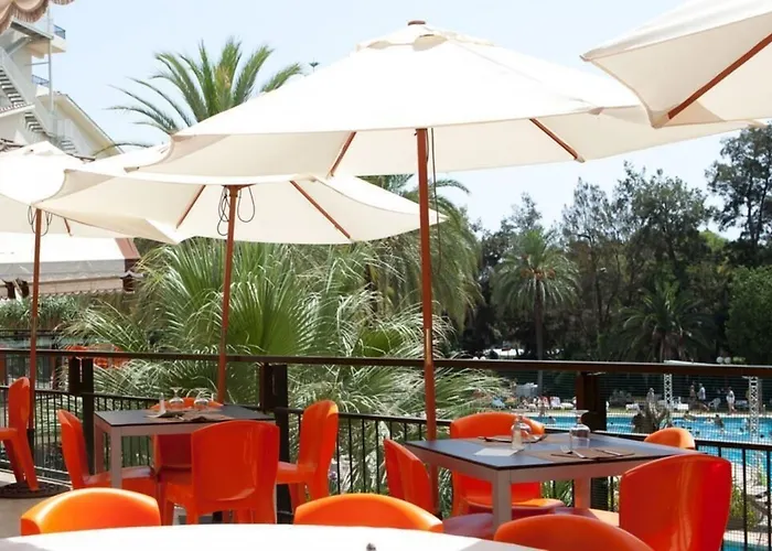 Intelier Orange 4* Benicàssim