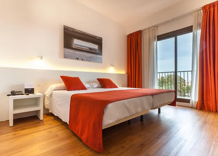 Hotel Intelier Orange