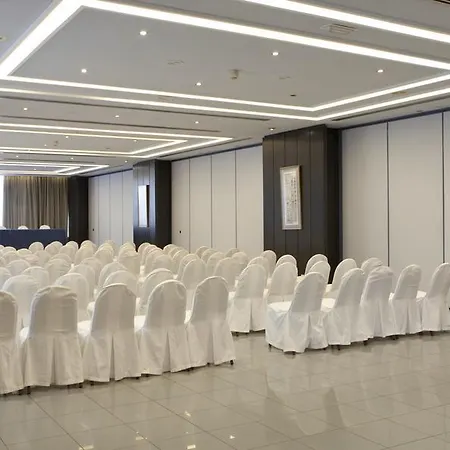 Intelier Orange Hotel 4*