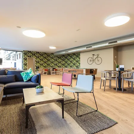 Intelier Orange 4* Benicàssim