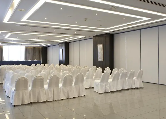 Intelier Orange Szálloda 4*