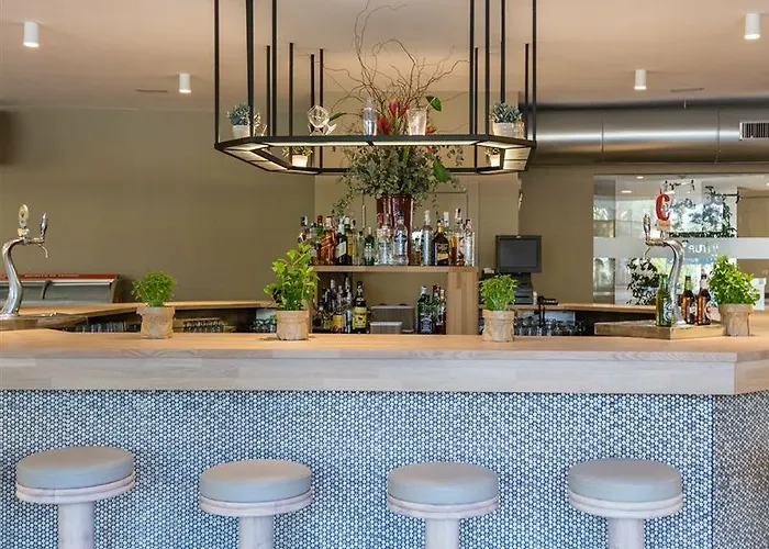 Szálloda Intelier Orange 4*